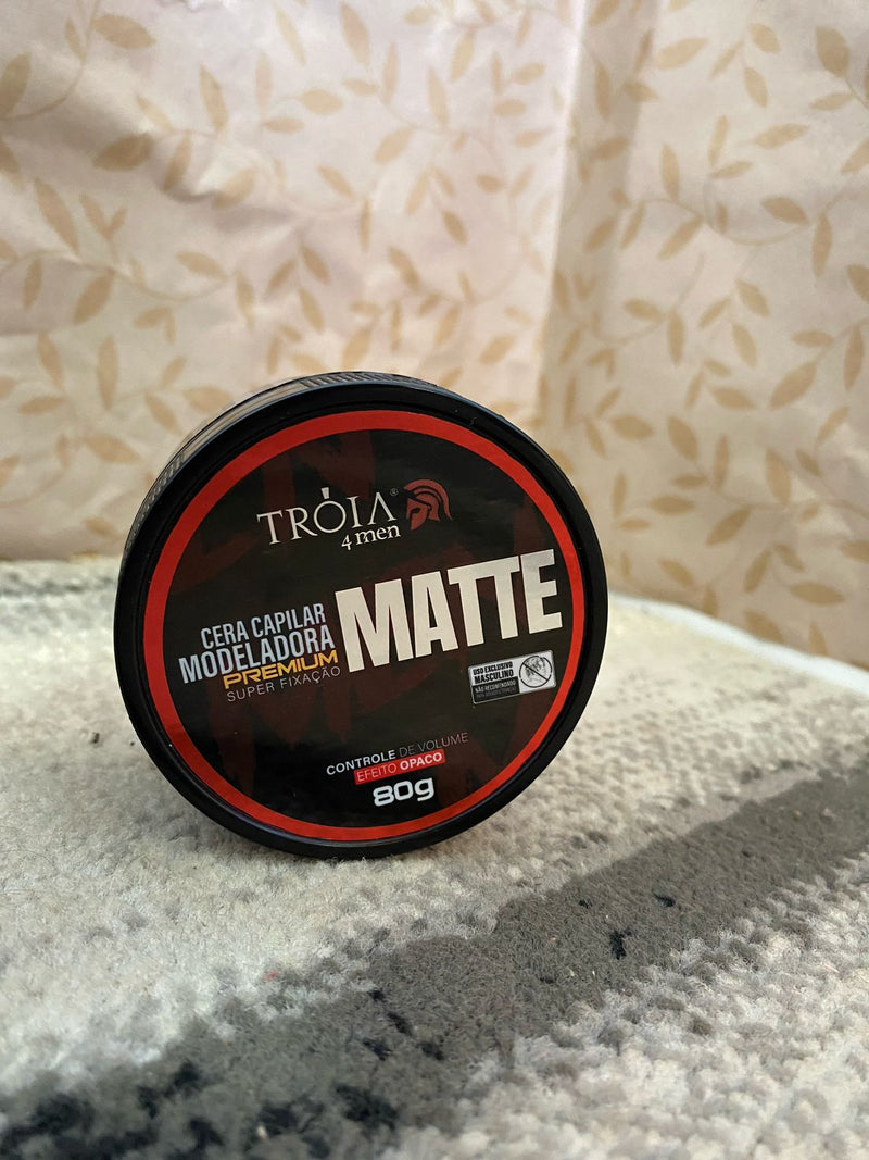 Pasta modeladora para cabelo e barba